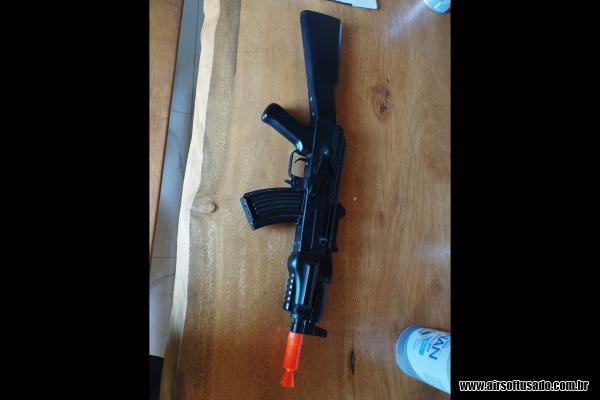 Airsoft modelo AK elétrica
