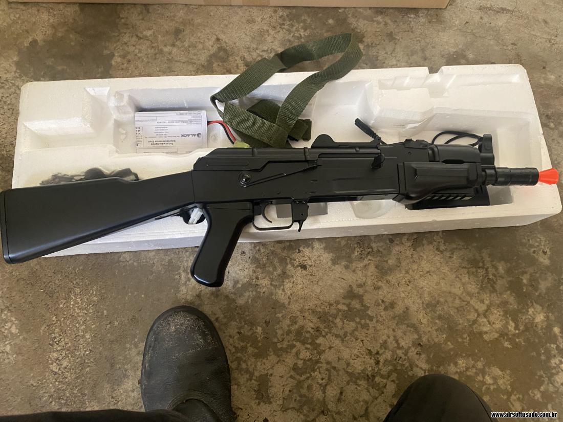 Imagem 2 do anúncio Rifle de airsoft aeg cyma cm.5