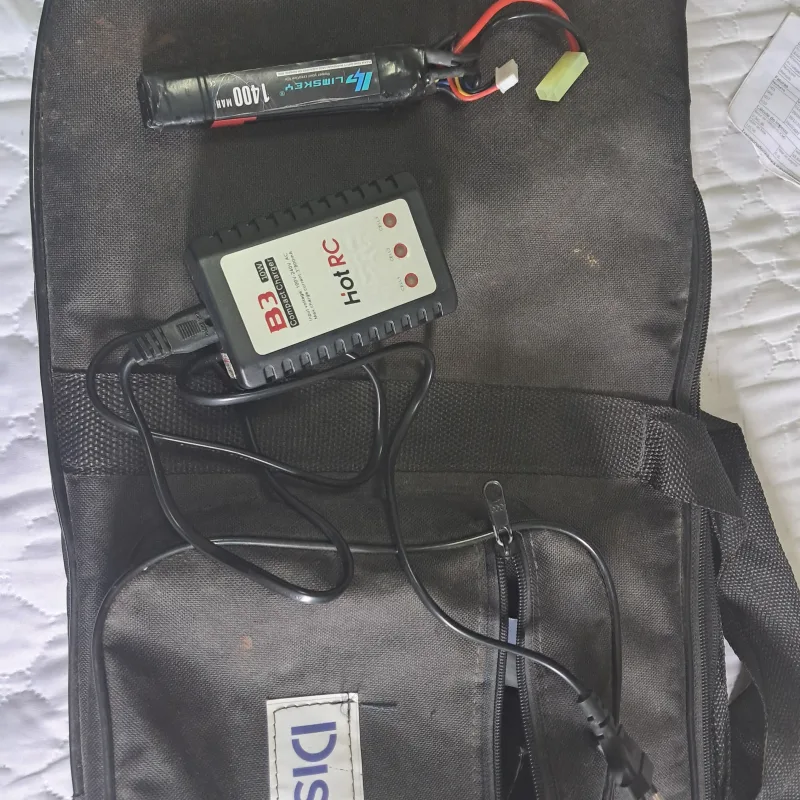 Imagem 2 do anúncio M4 AeG predator polimero