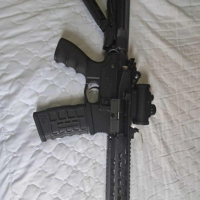 Imagem 5 do anúncio M4 AeG predator polimero